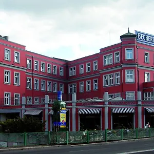 Becherplatz Apartment Karlsbad