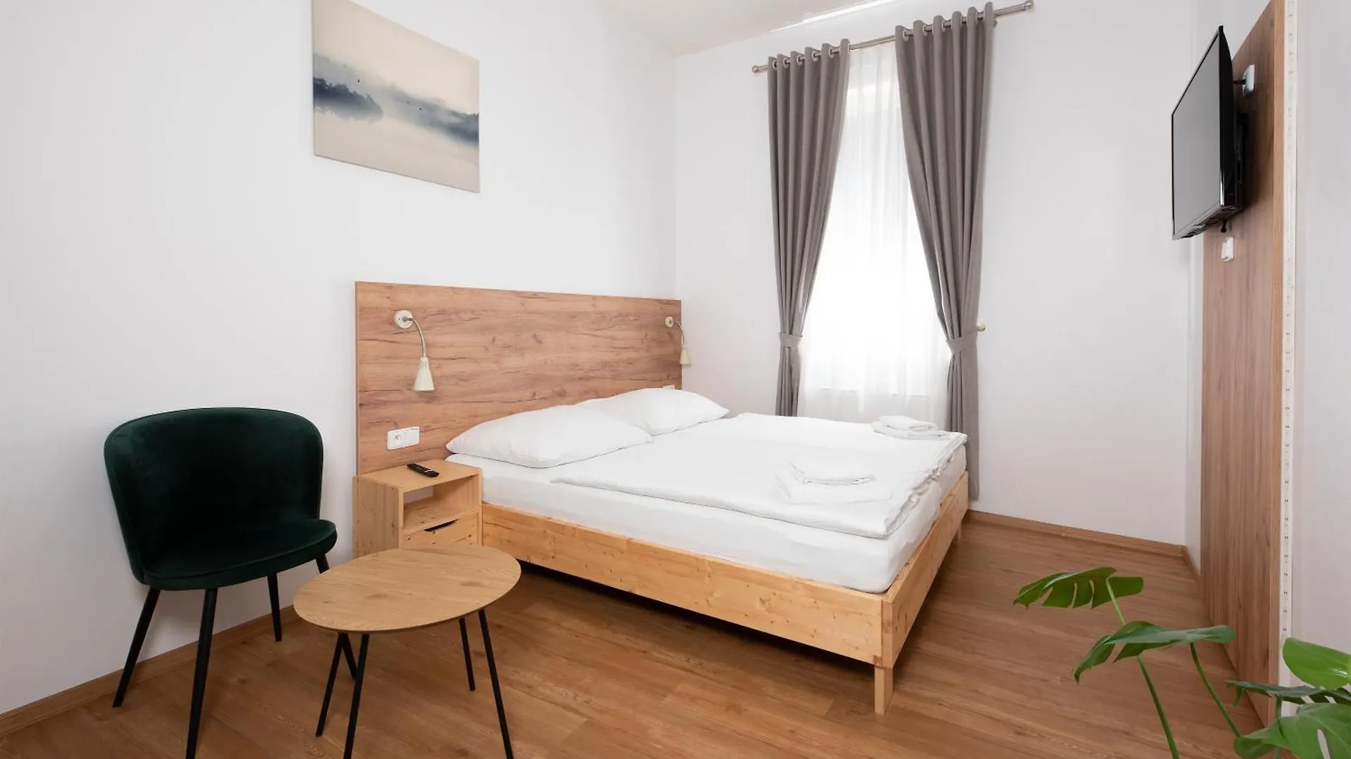 Penzion Moveinn Praga Pensión